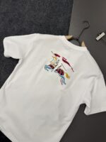 ⁦Burberry Sketch Tee⁩ - الصورة ⁦2⁩